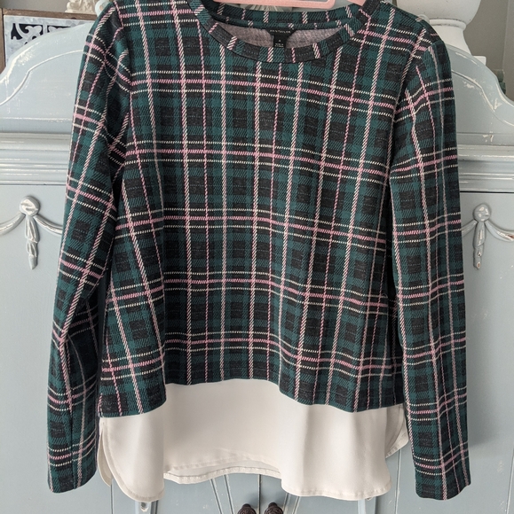 Ann Taylor Mixed Media Top - Picture 1 of 4